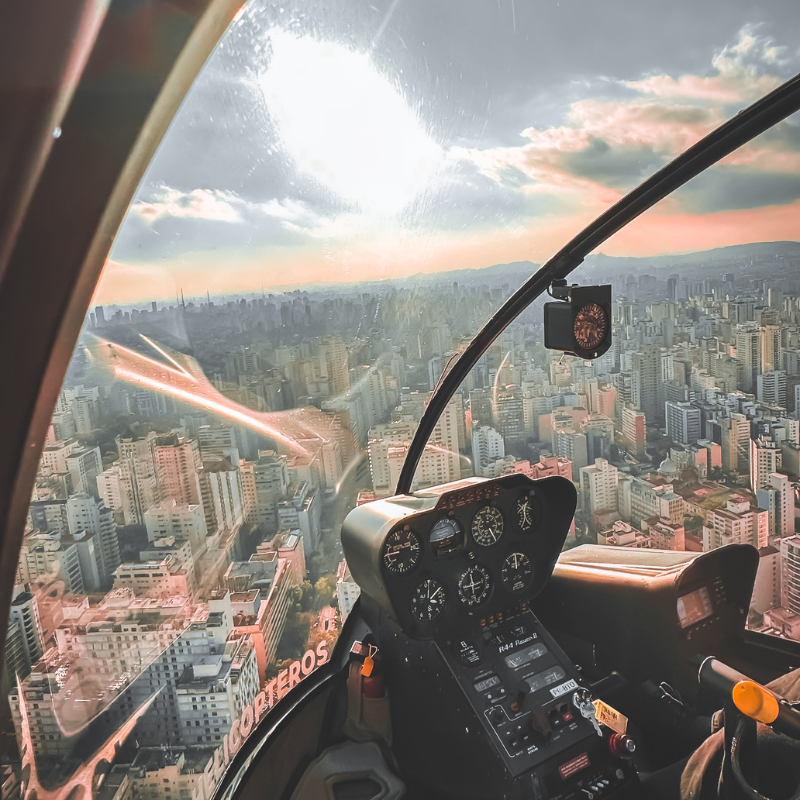 Passeio de Helicóptero High Black por High Class