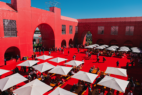 Tasting area and fan zones