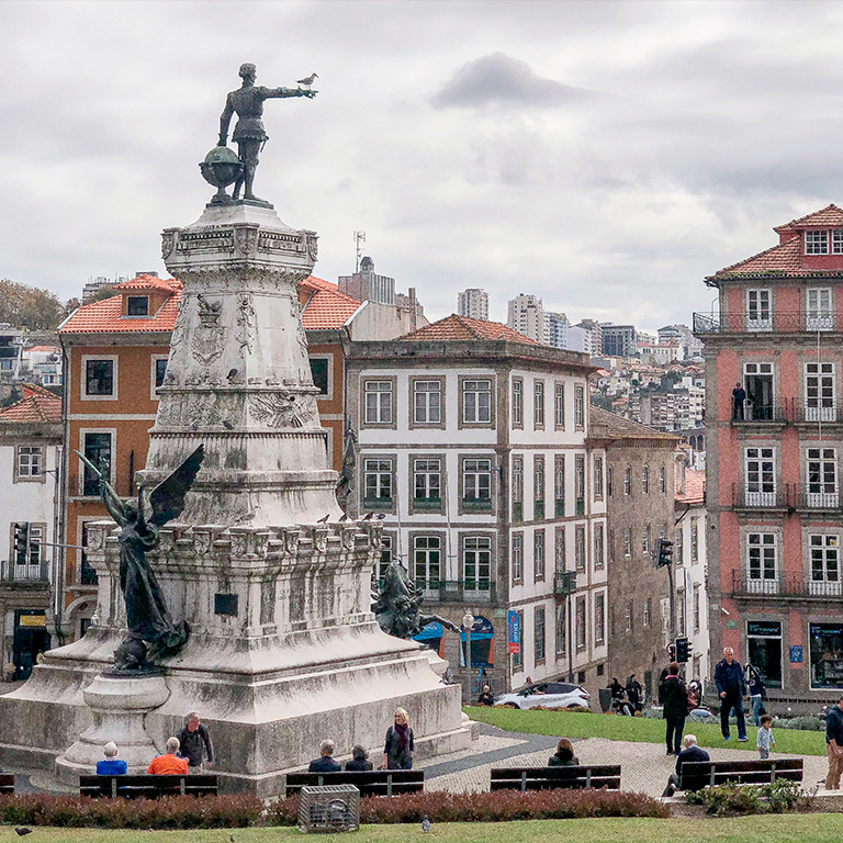 Fechados a 7 Chaves: Escape Game ao ar livre