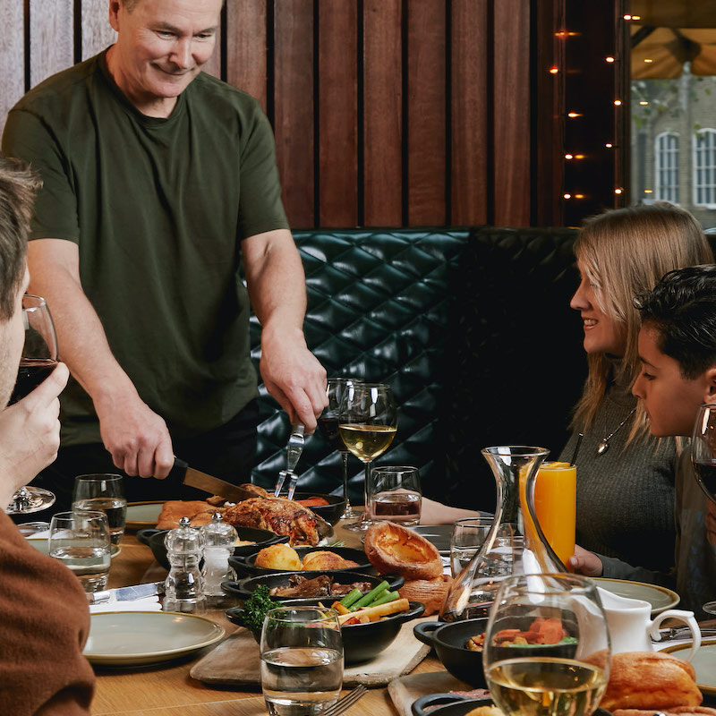 Christmas Eve Feast at Smith’s Bar & Grill