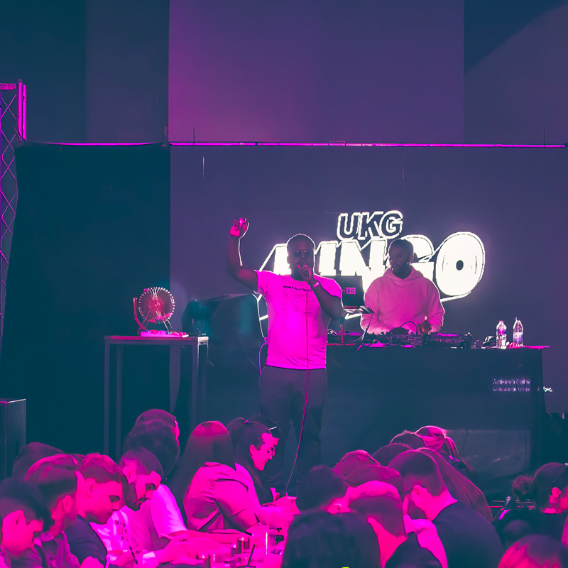 Bingo a la antigua usanza en Londres