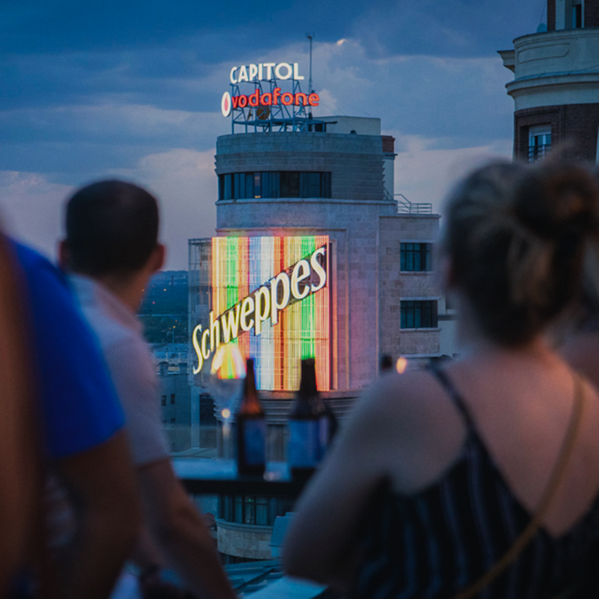 Drinks and Late Night at Ella Sky Bar