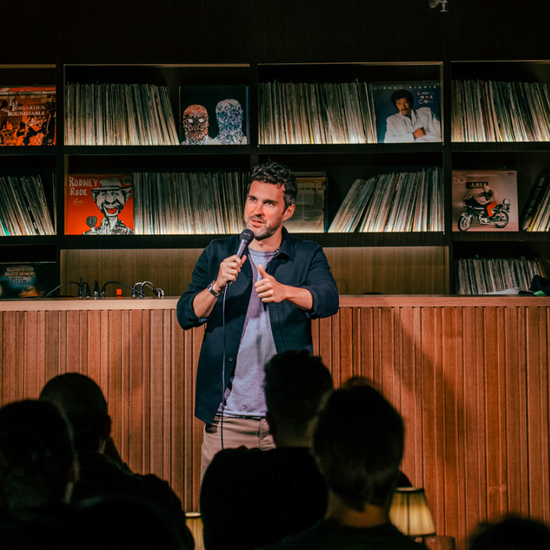 Off The Record - Comedy Club