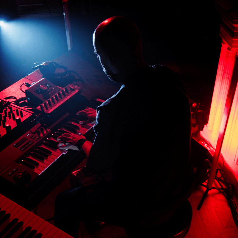 Only YOU Hotels Presents: NIN3S Intimate