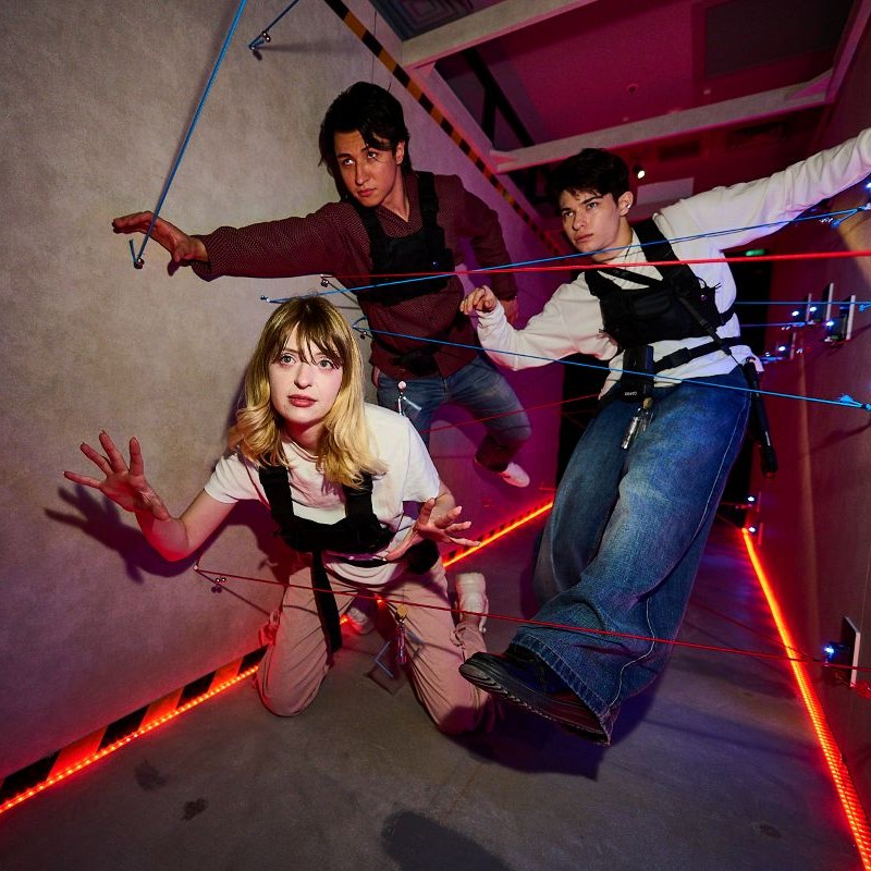 リアル潜入ゲーム：THE SECRET AGENT