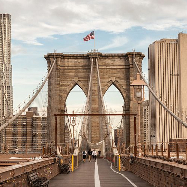 Brooklyn Mystery Picnic: Self-Guided Foodie Adventure