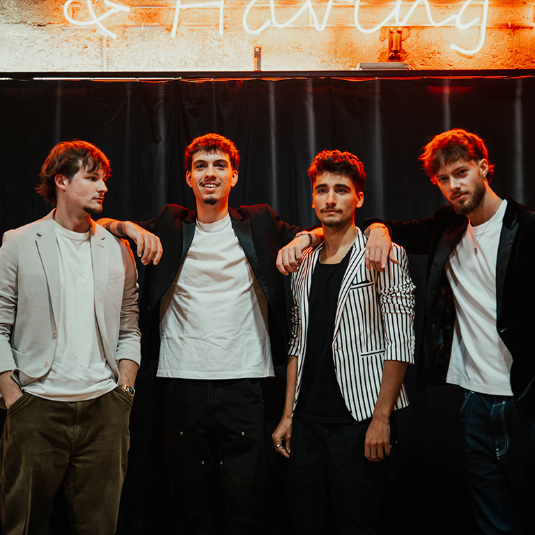 FUN & DINNER no MXM ArtCenter