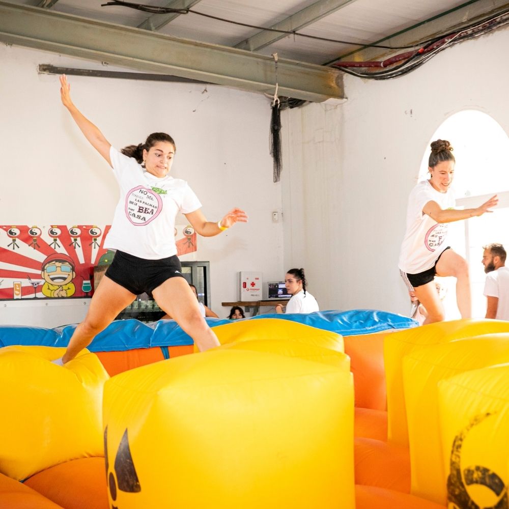 Humor Amarillo + Cena 5º Pino y Discoteca