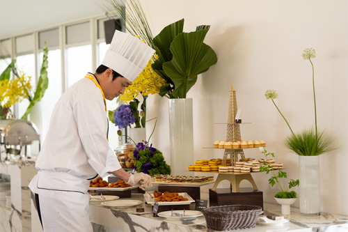 Elevated Eats & Open Bar