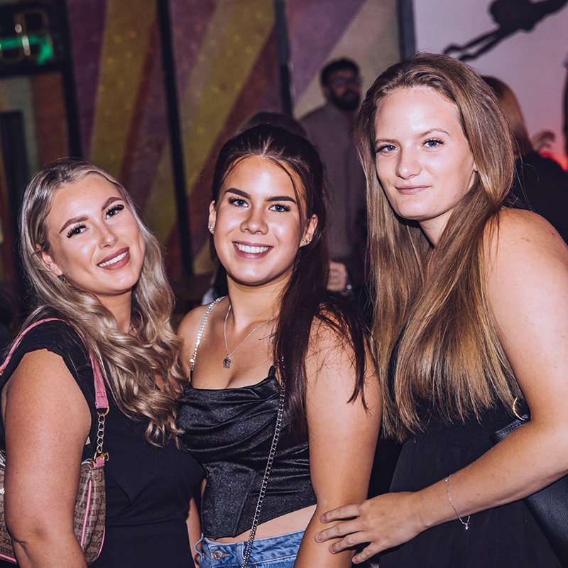 POP Bingo Sábado 18 de Abril Londres