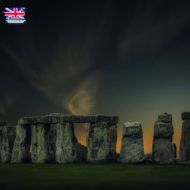Day Trip from London to Stonehenge and Bath
