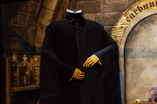 Original Costumes & Authentic Props