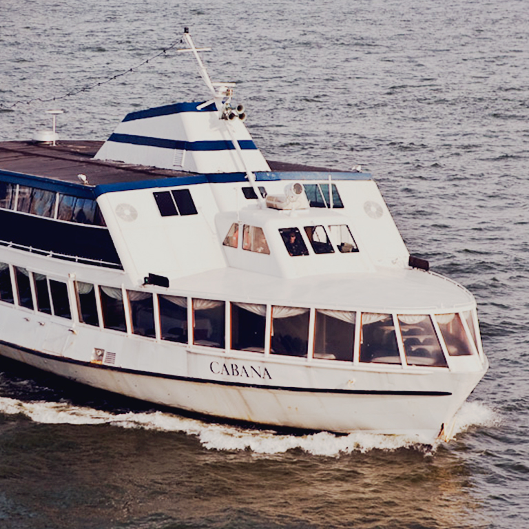 Fiesta en el yate en Nochebuena