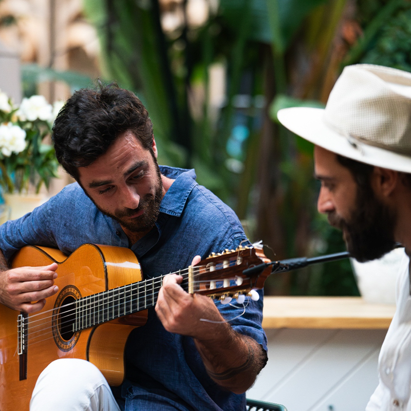 The Scalpers Sessions: Concert by Mi Hermano Y Yo at Sala Malandar