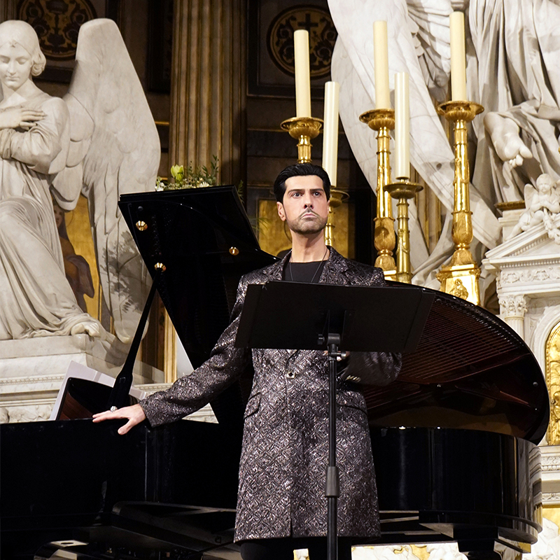 RECITAL DE LAS MÁS BELLAS AVE MARIAS - ROUBEN ELBAKIAN VOZ DE ORO